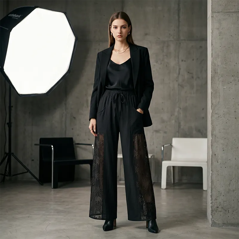 Carlotta - Pantalon en dentelle léger