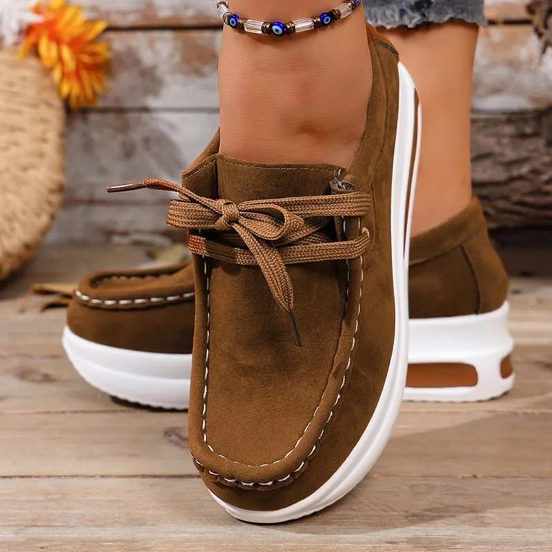 Eirwen - Sneakers à lacets avec semelle intérieure rembourrée