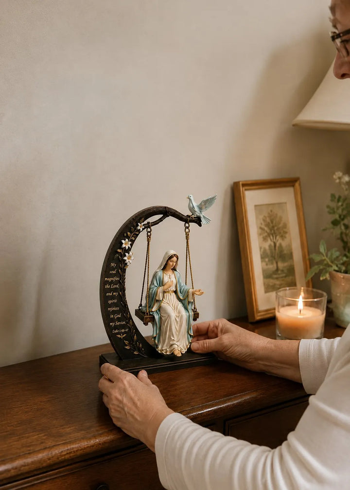 Calienne - Statuette de table Notre-Dame Swing