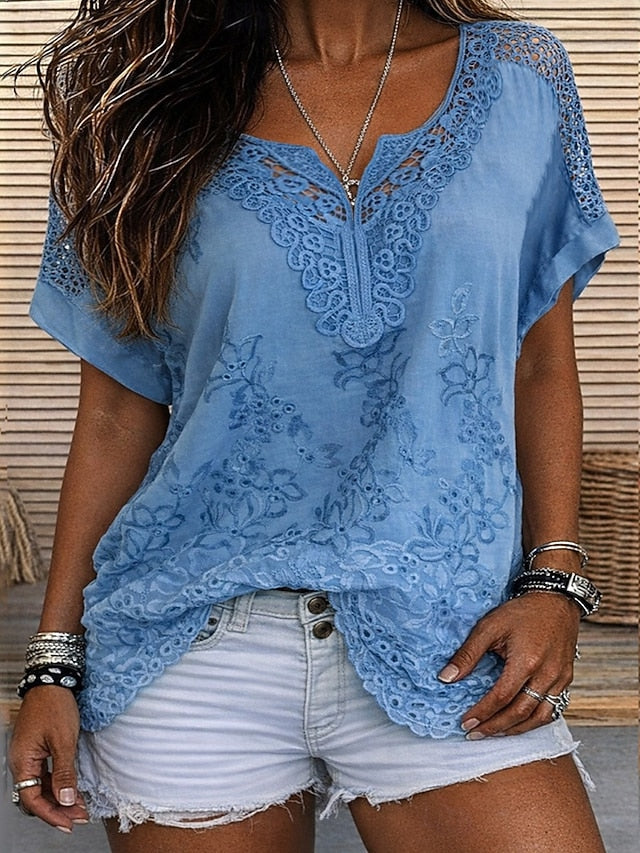 Ember - Blouse en dentelle brodée à col en V