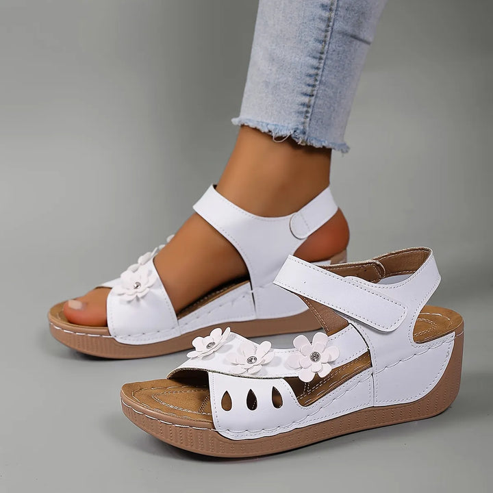 Fiorelia - Sandales compensées à motif floral confortables