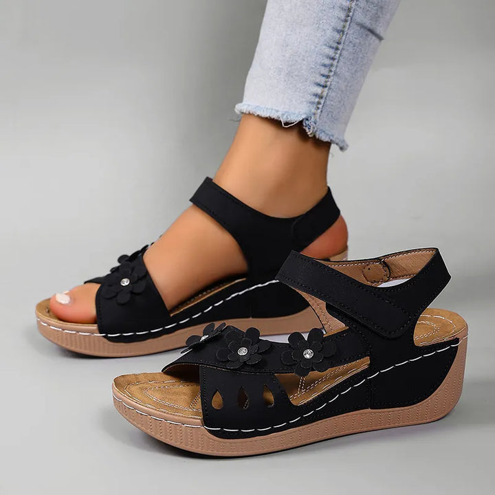 Fiorelia - Sandales compensées à motif floral confortables