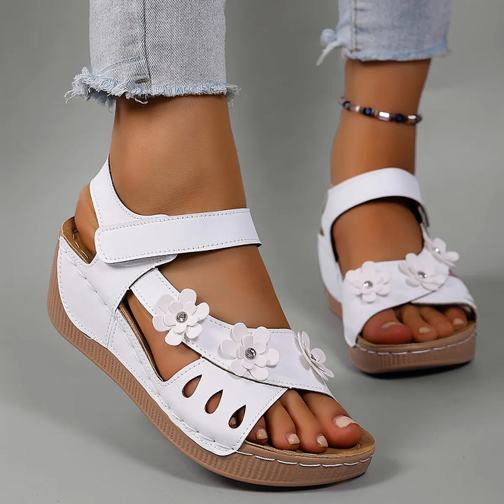 Fiorelia - Sandales compensées à motif floral confortables