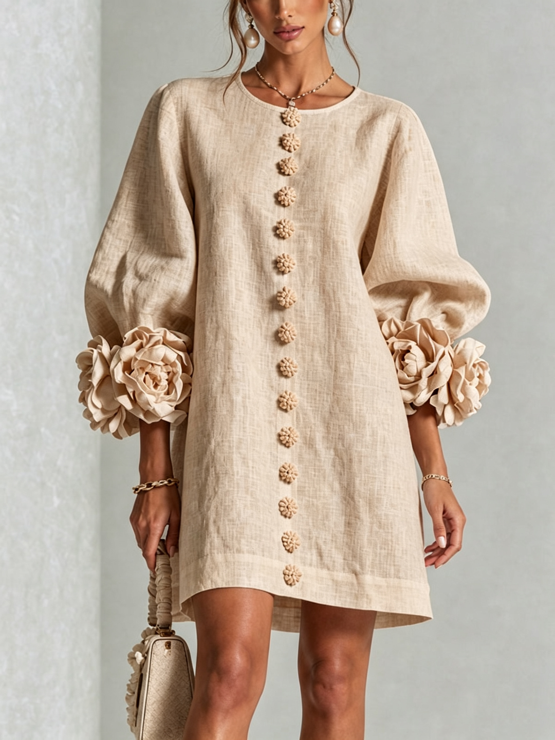 Saralyn - Mini-robe sculpturale