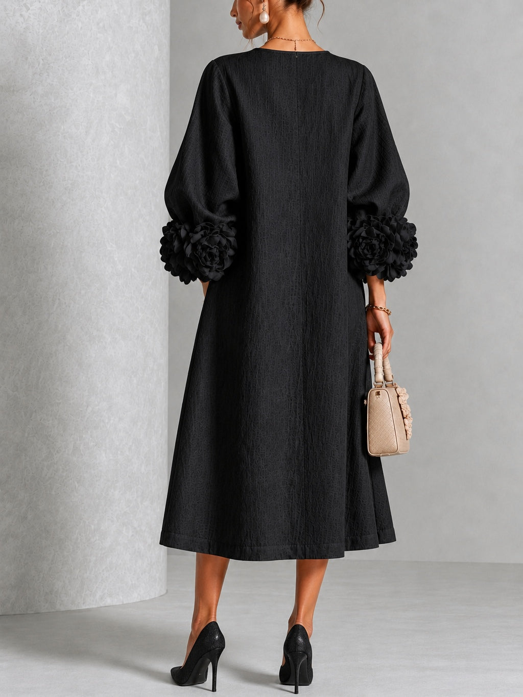 Estelora - Robe midi sculpturale à motif floral