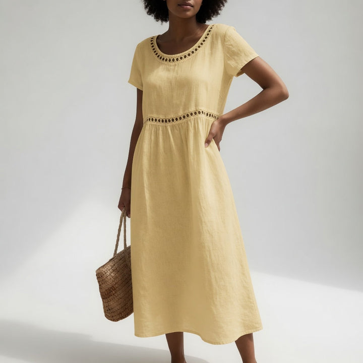 Anissa - Robe midi brodée au toucher doux