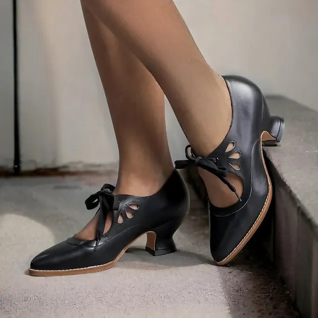 Veralyn - Escarpins à lacets vintage
