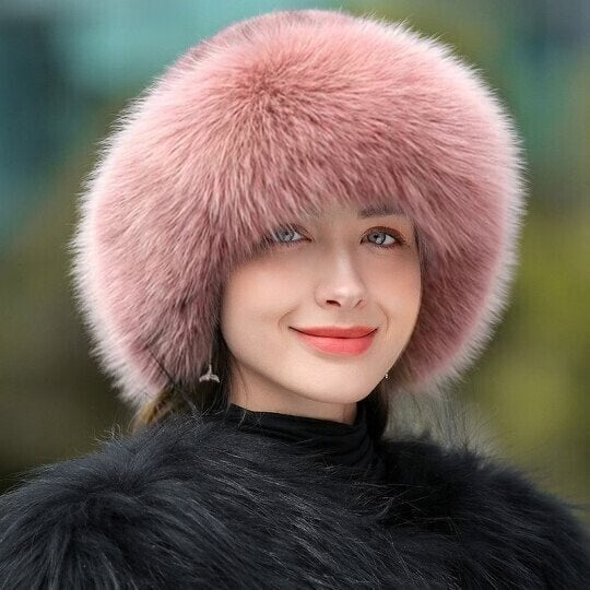 Olwen - Chapeau d'hiver en fausse fourrure duveteuse