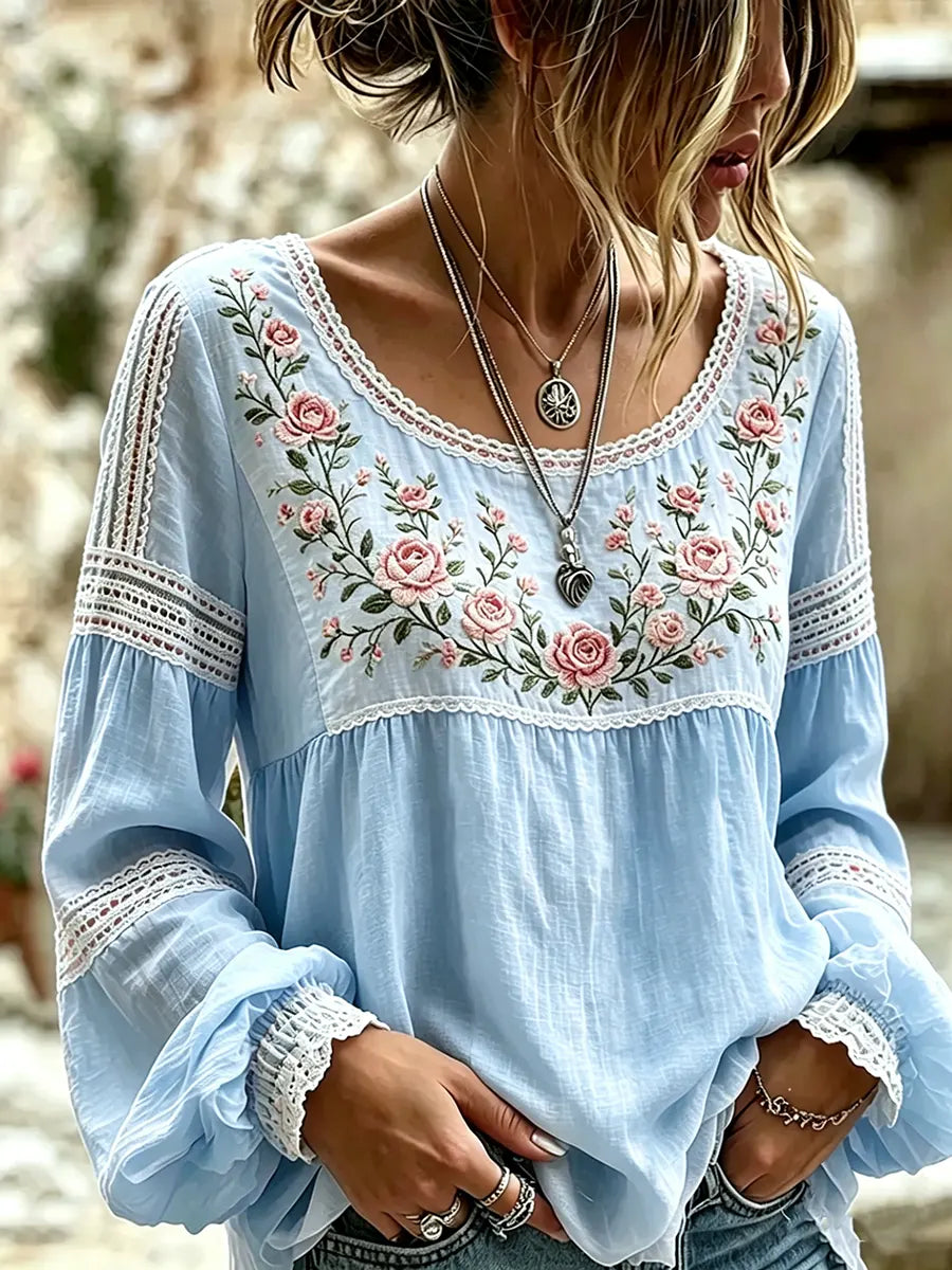 Tressalia - Blouse en lin brodée