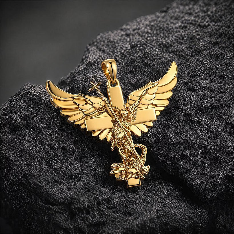 Klaus - Collier pendentif croix ange ailé