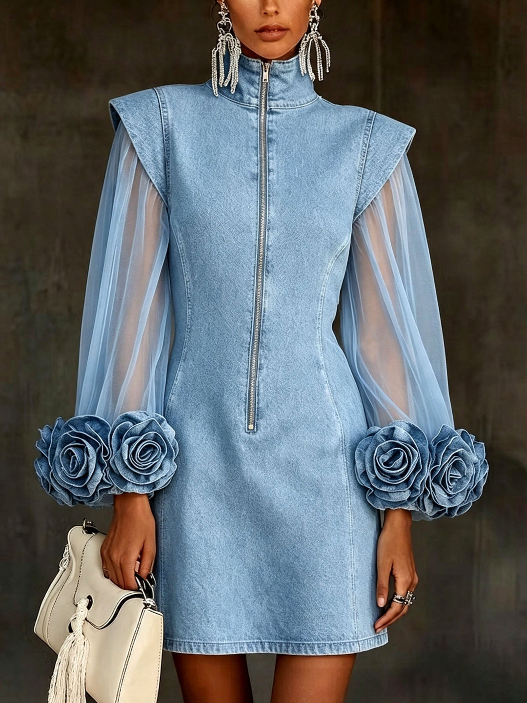 Amélie - Robe mini structurée à manches transparentes
