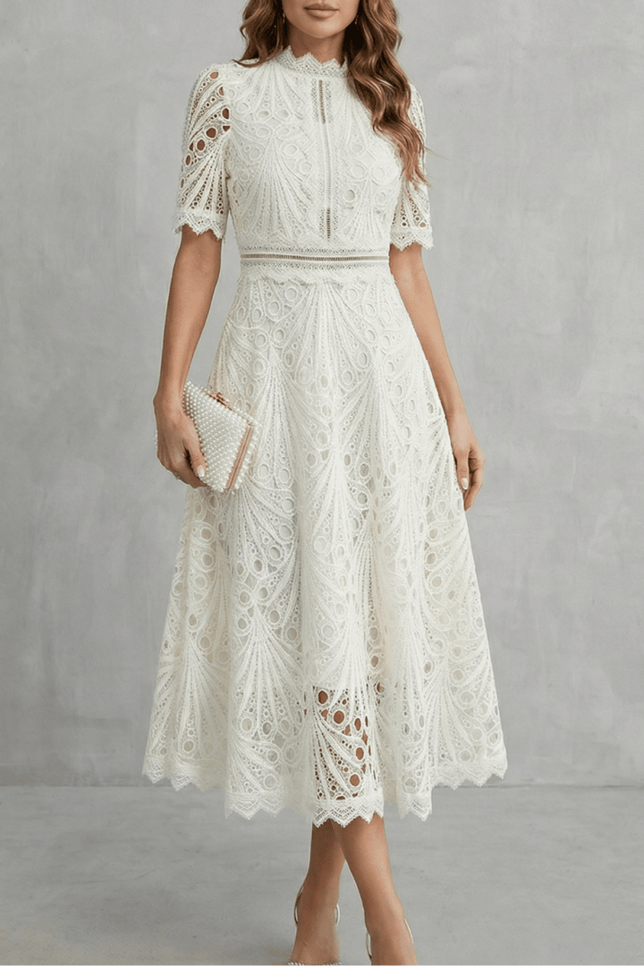 Amaline - Robe trapèze midi délicate